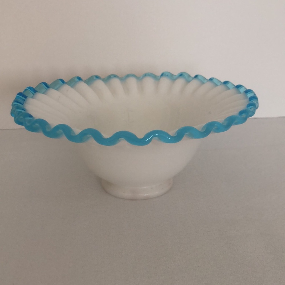 Vintage Fenton Aqua Crest Ruffle Bowl